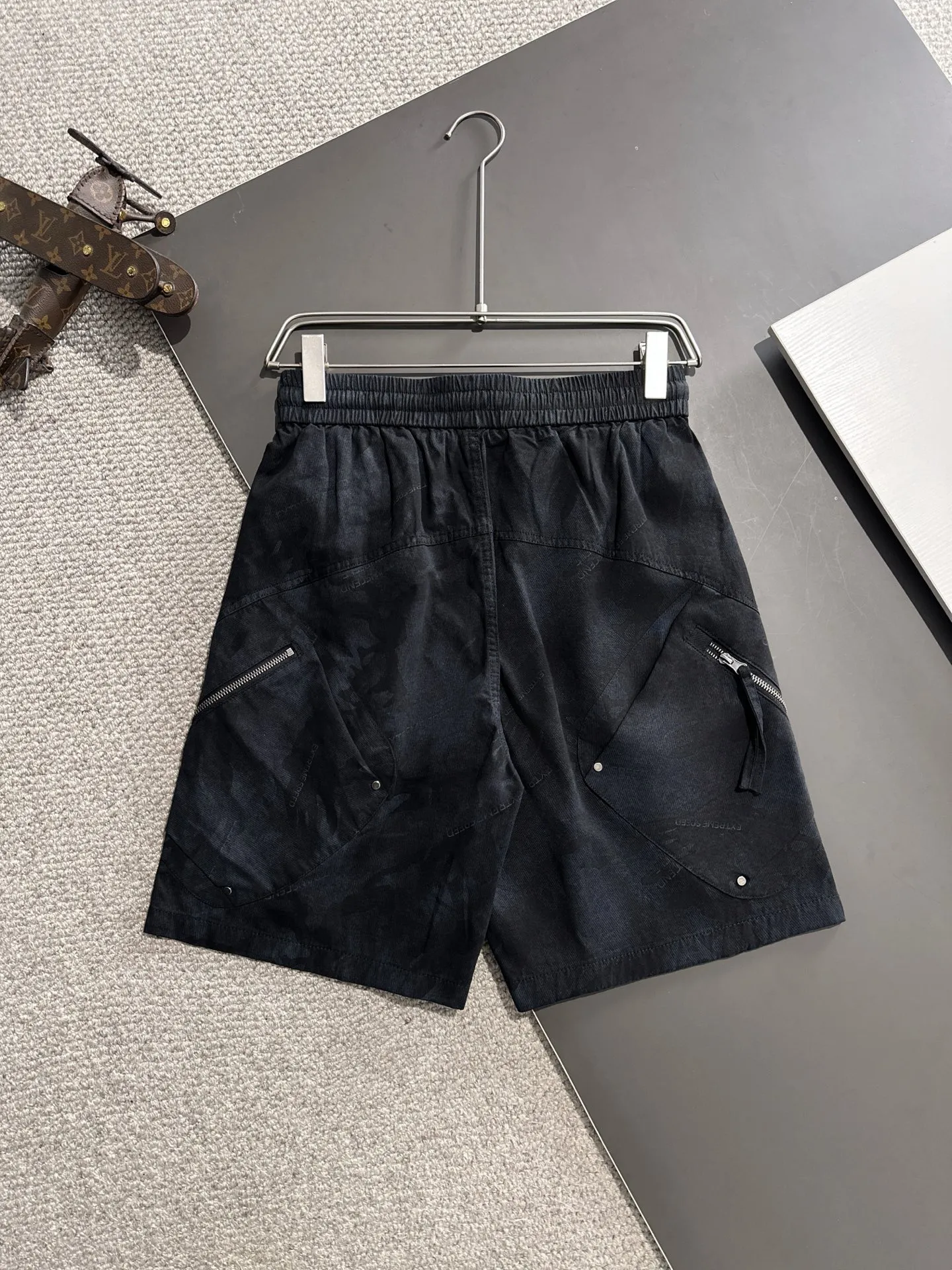 🅿️320 Next day shipping High-end goods Stone Island 2025 spring and summer new elastic band casual shorts, counter-customized fabrics, high breathability and comfort, impeccable details, brand element design concept, reflecting high quality. It feels delicate and soft! It presents a casual cut and the upper body shape is great! Size: M-4XL